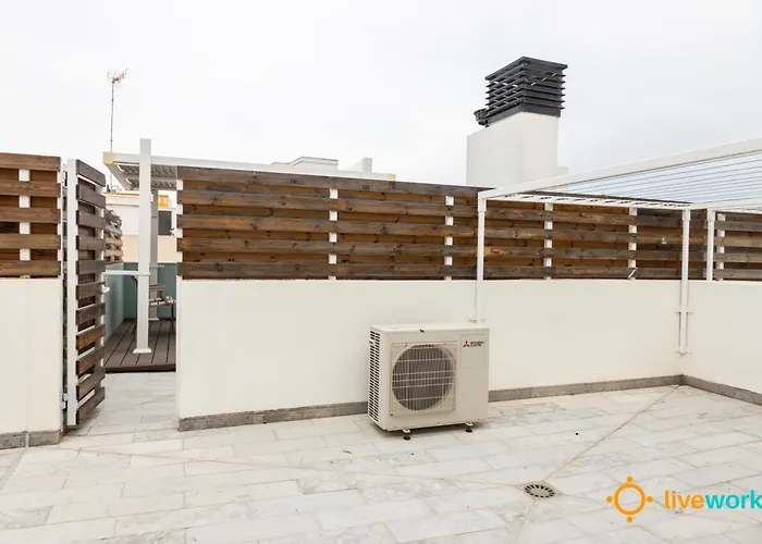 Mirador De La Vina Free Parking By Livework