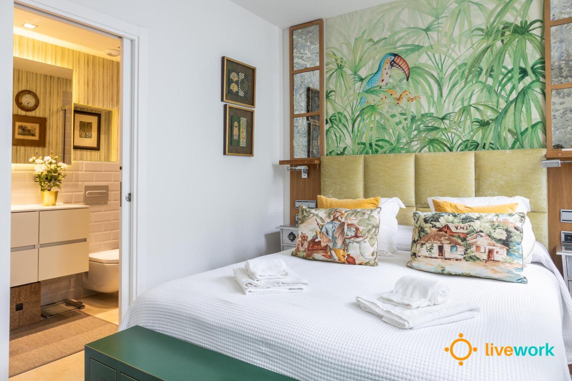 Mirador De La Vina Free Parking By Livework *